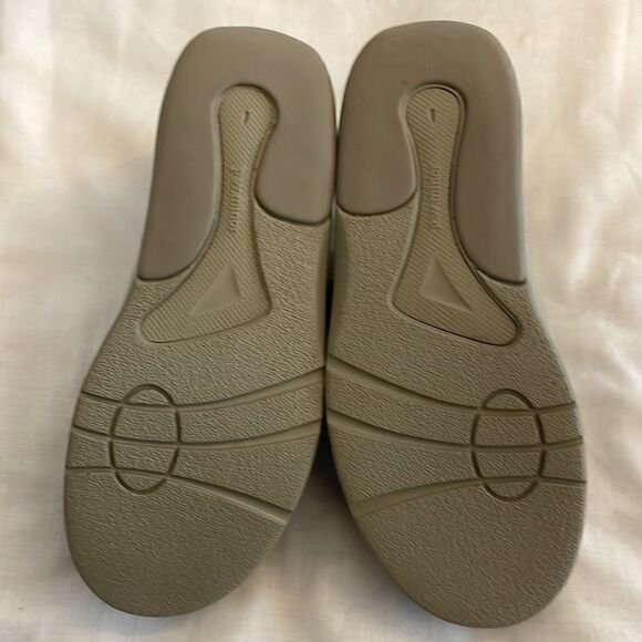 P.W. MINOR CLAY TAUPE LEATHER COMFORT SHOES. NEW - Picture 4 of 11